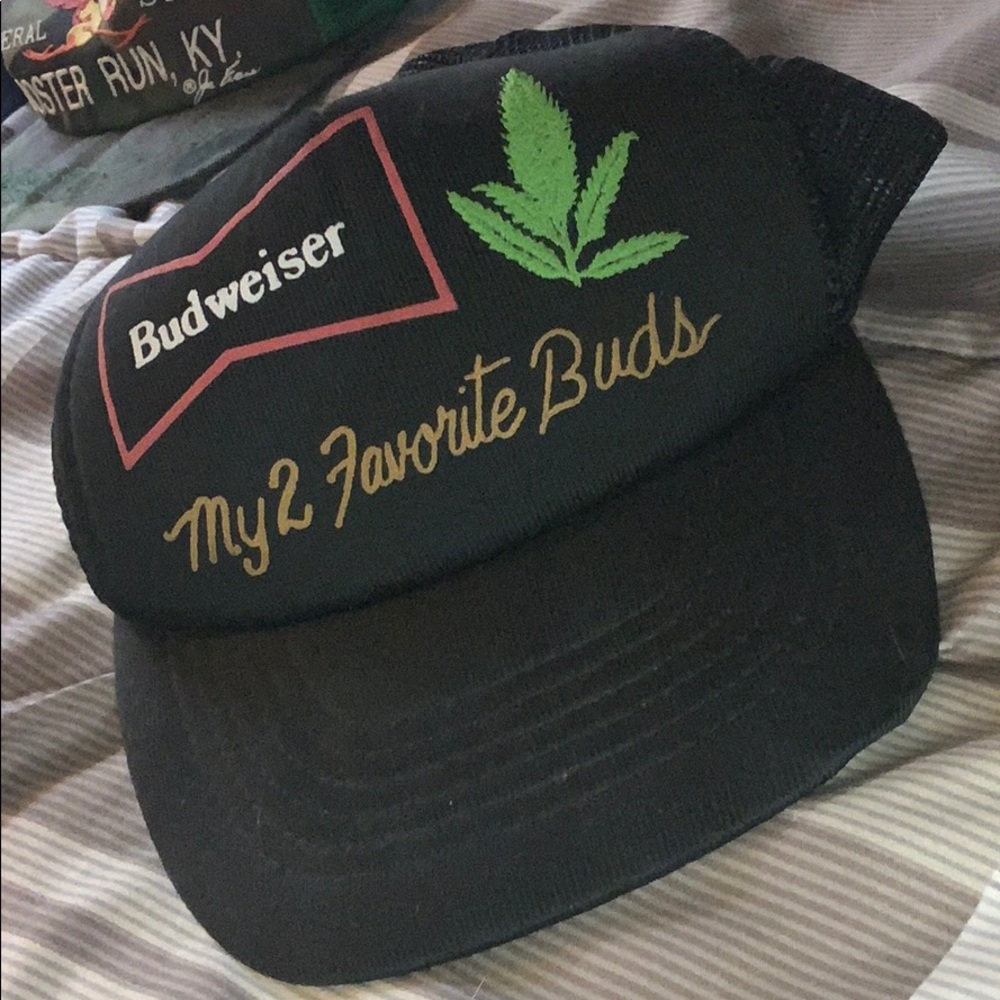 Hats, Trucker Hats/SnapBacks,